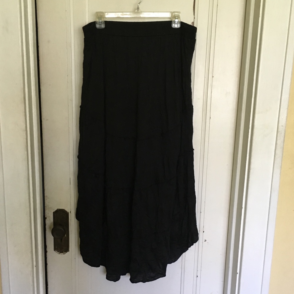 Wmns X large high low blk skirt with elastic waist